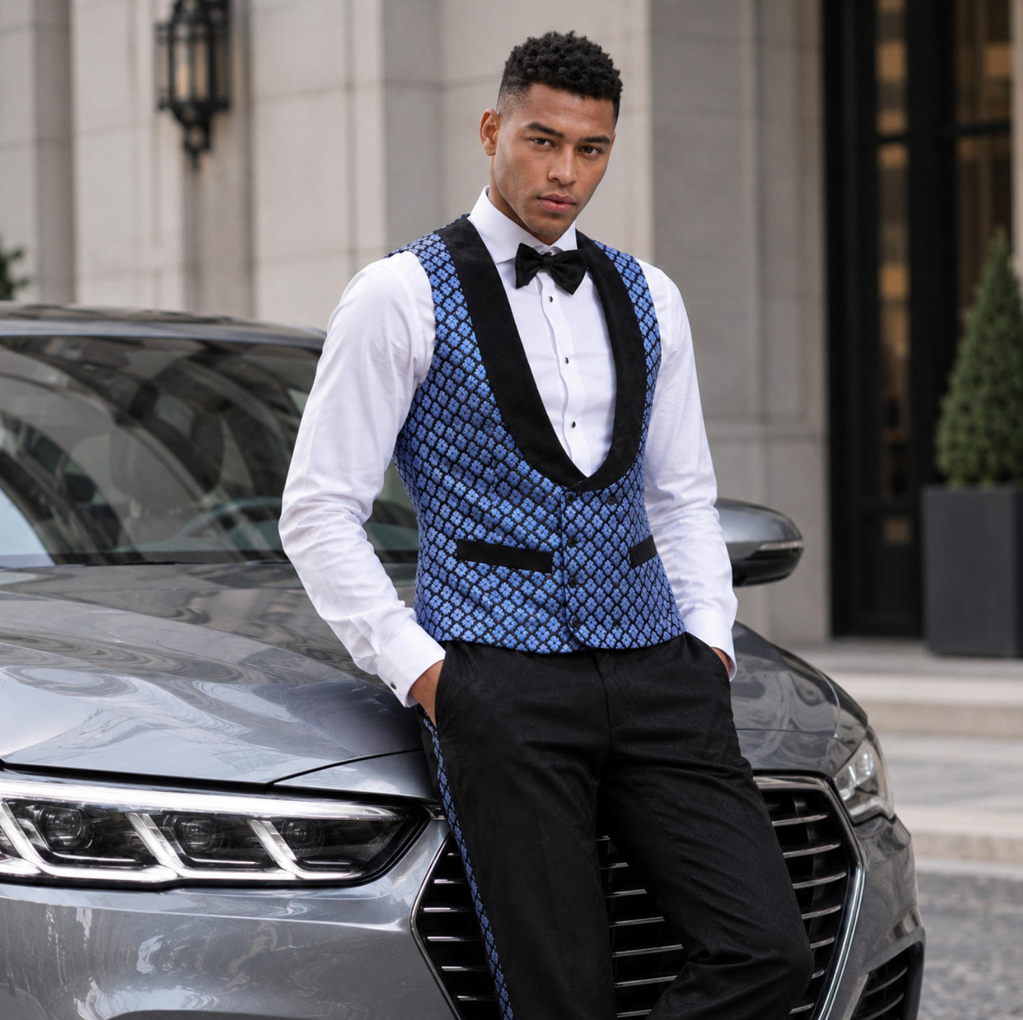 TUANMAX Men's Blue Geometric Jacquard & Black Velvet Contrast Tuxedo 3-Piece Suit | Tailored Suit