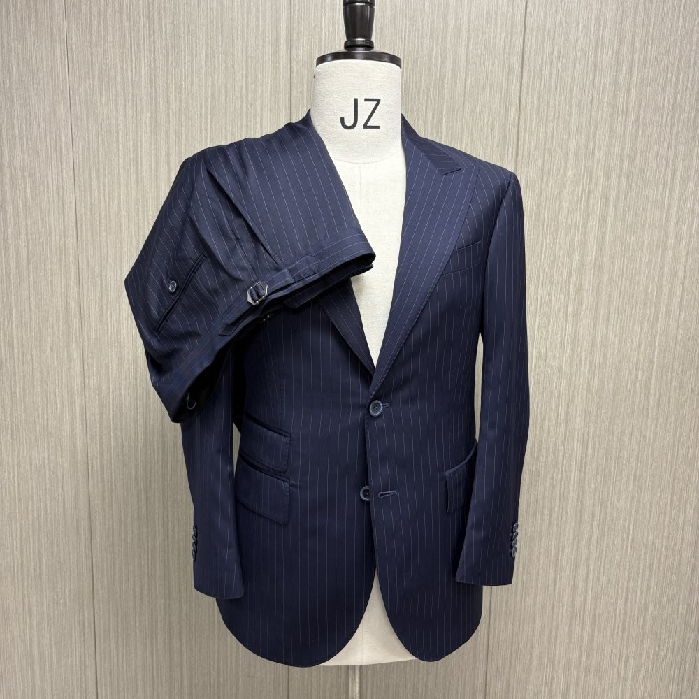 TUANMAX Navy Pinstripe Men Custom Blazer, Peak Lapel Wool Suits  | Men’s Tailored Suits